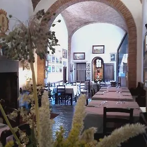 Affittacamere Cisterna Nel Borgo Italia